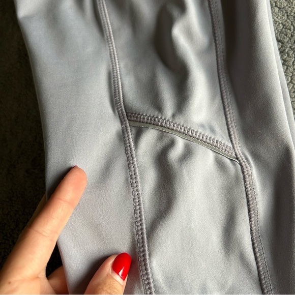 Bundle of Gray and Black Activewear, Gym, Running Leggings Set with Pockets - Picture 6 of 13